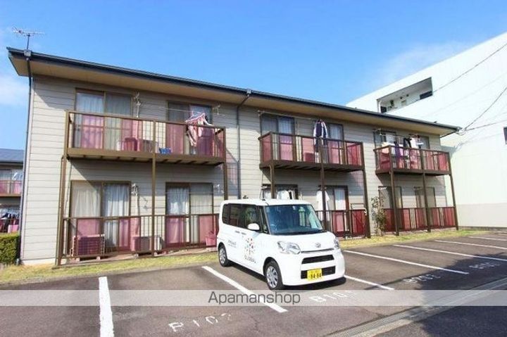 香川県高松市木太町の賃貸アパートの外観