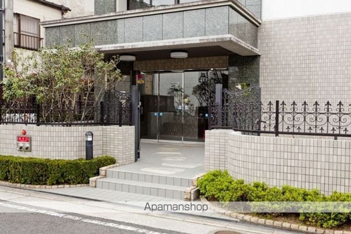 カルミア90406の外観