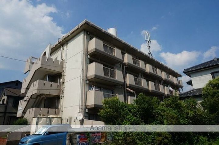 マンション高千穂404の外観