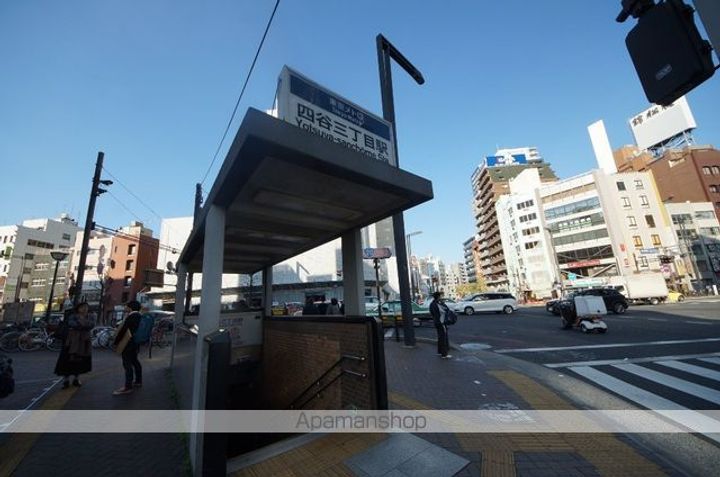 サンウッドフラッツ新宿四谷三丁目の周辺