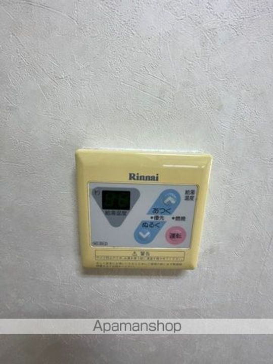 土居ビルの内装