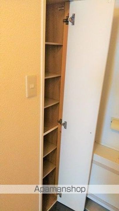 レオパレスアルビレオAの内装