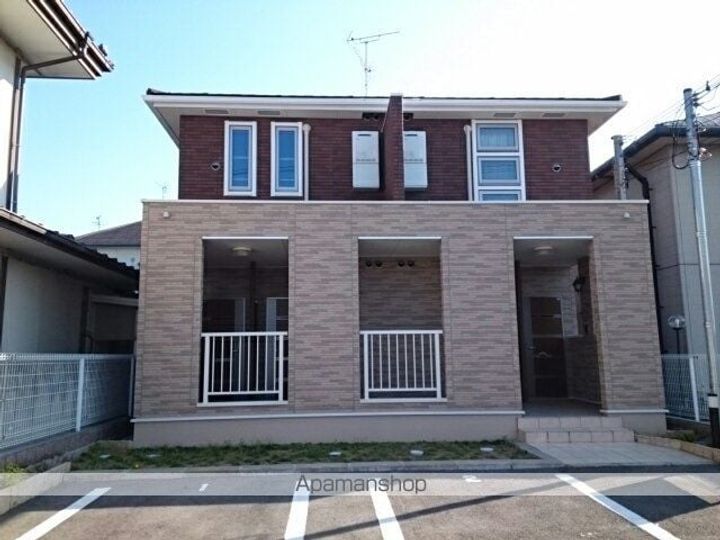 大阪府泉佐野市葵町3丁目の賃貸アパートの外観