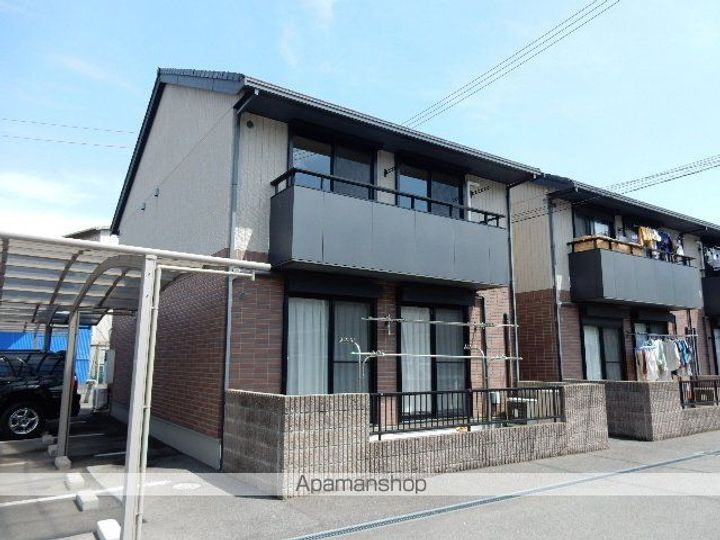 岡山県岡山市東区楢原の賃貸アパートの外観