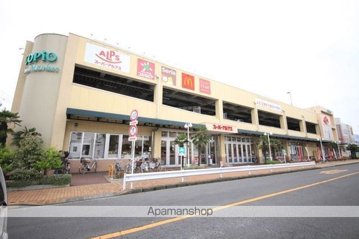 ファミーユ旭の周辺