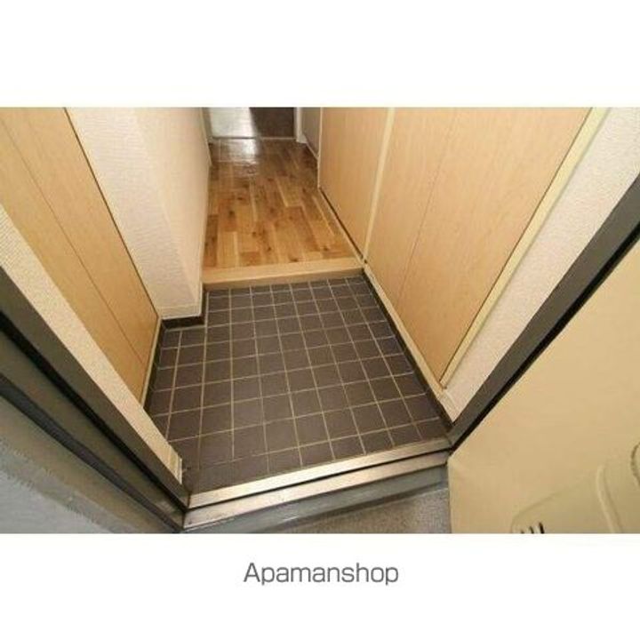 ビクトワール望が丘303の玄関