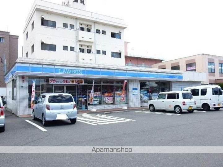 岡山県岡山市北区下中野の賃貸マンションの周辺