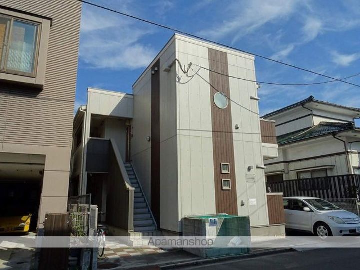 クレフラスト宮城野原駅前の外観