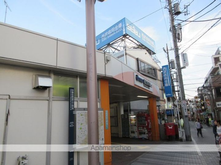 東京都中野区若宮2丁目の賃貸アパート101の周辺