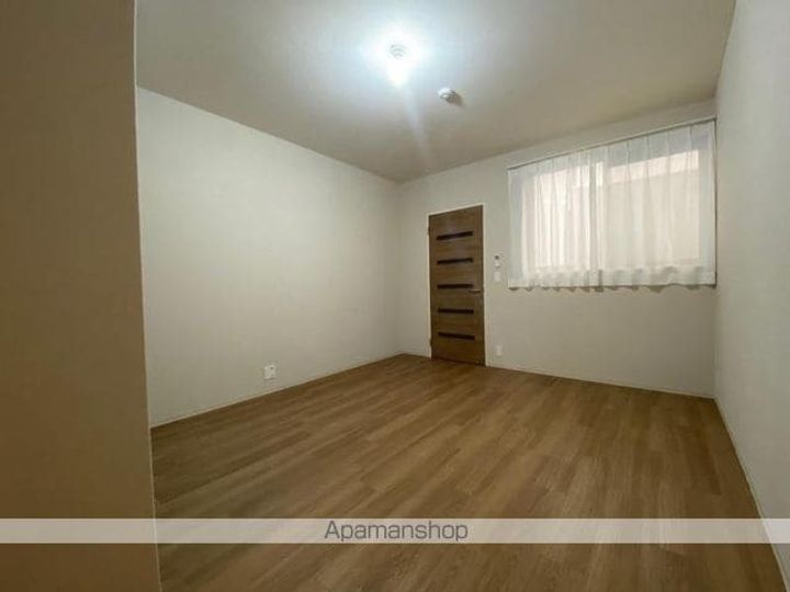 ミュー亀井町の内装