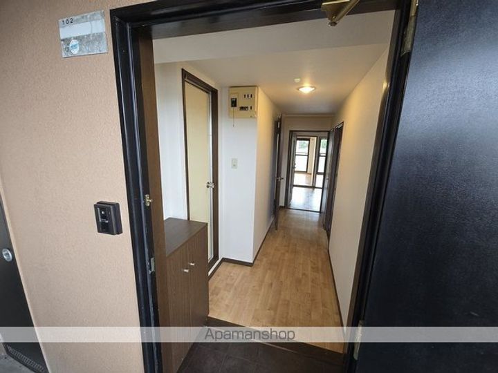 スパジオ665102の内装