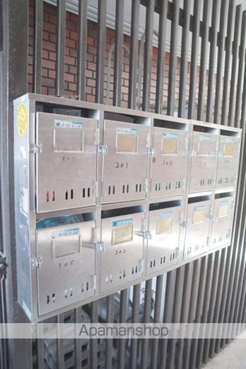 レジデンスカワベの外観