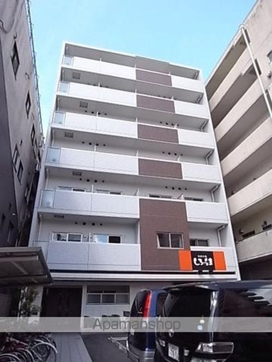 ホワイトクレストの外観