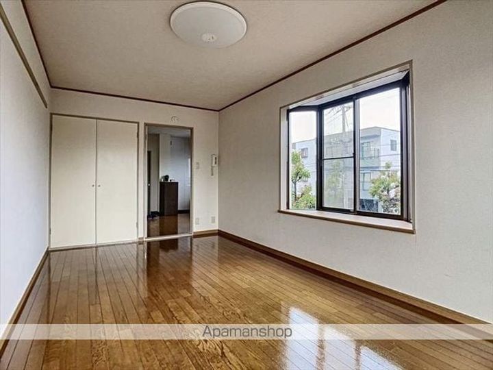 岡山県岡山市北区下中野の賃貸マンションの内装