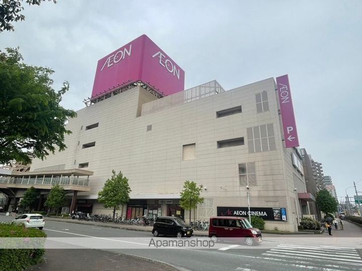 ヴィアラッテアⅡの周辺
