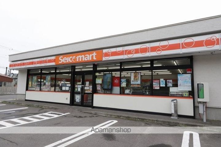 コーポサクライDの周辺