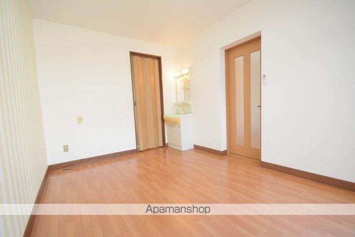 愛知県豊橋市花中町の賃貸マンションの内装