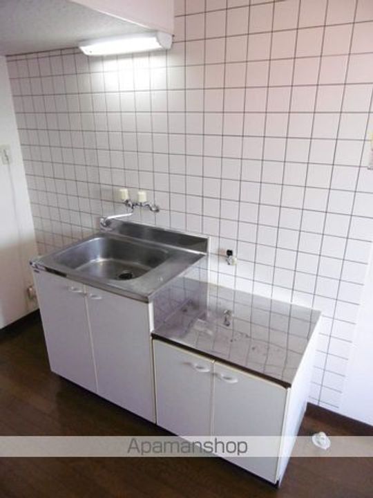 ホワイトキャッスルOZAWAのキッチン