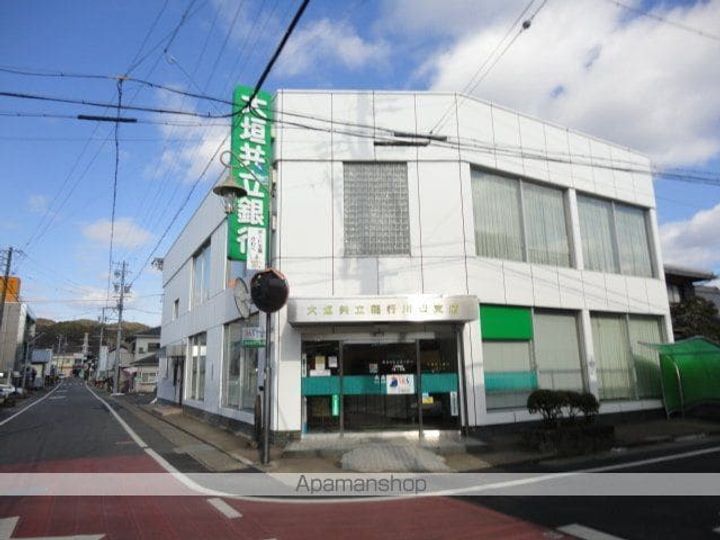 グランブルー2番館の周辺