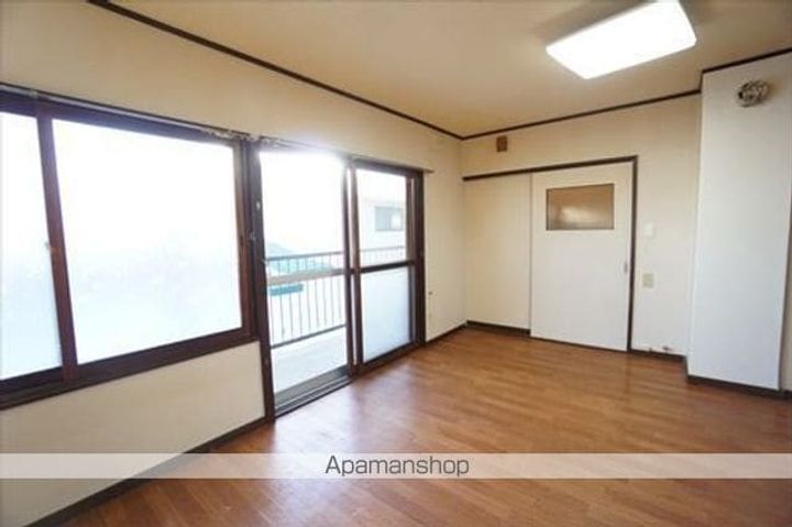 中島マンション5の内装