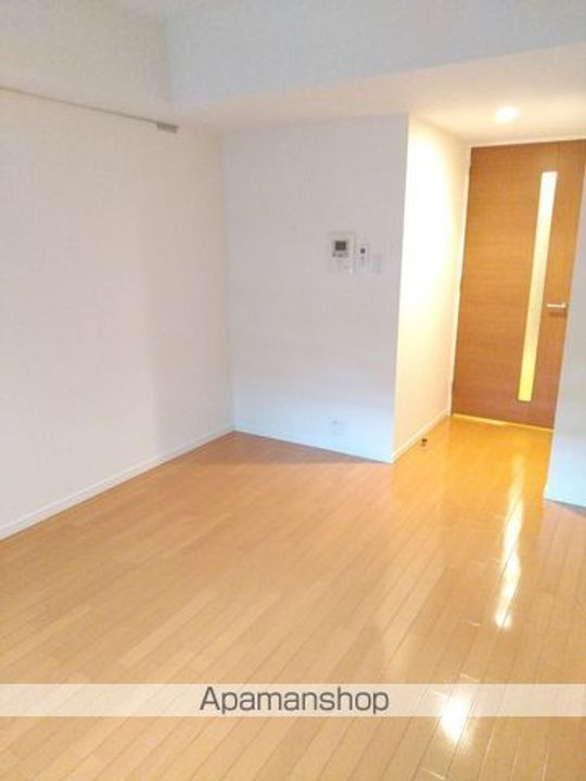 東京都杉並区和田1丁目の賃貸マンションの内装