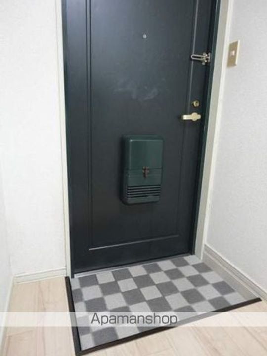 ホワイトキャッスル八乙女Ⅰの玄関