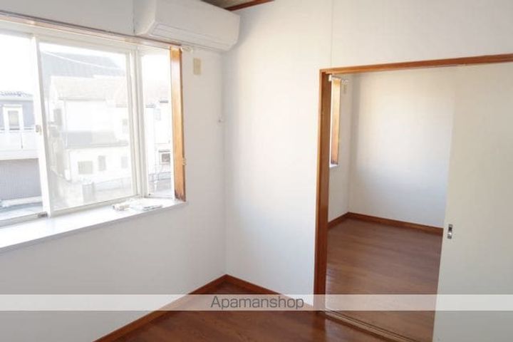 アルーム清水の内装