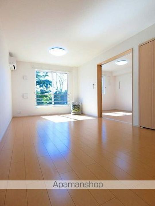 ロイヤル七重浜の居間
