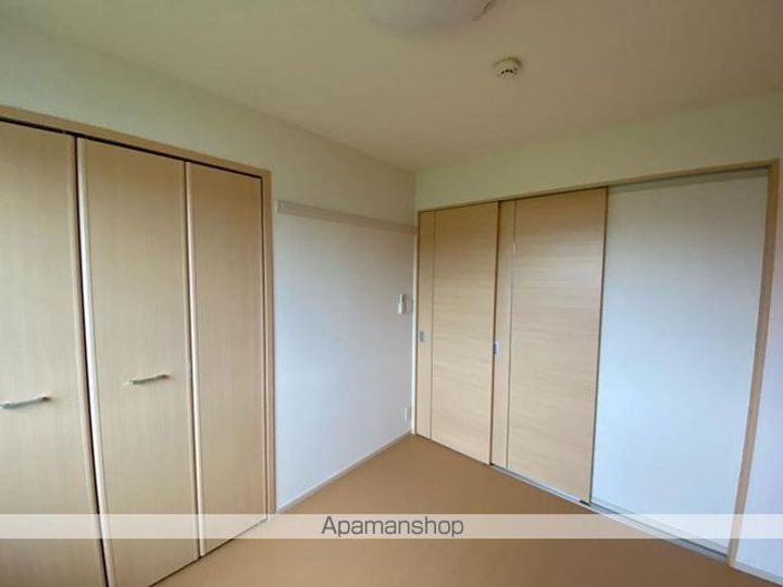 香川県高松市香西東町の賃貸アパートの内装