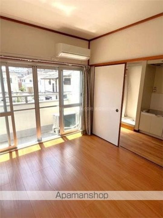 サンハウス(関町南)201の居間