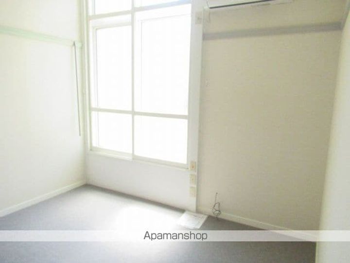 パークサイド室小路104の内装