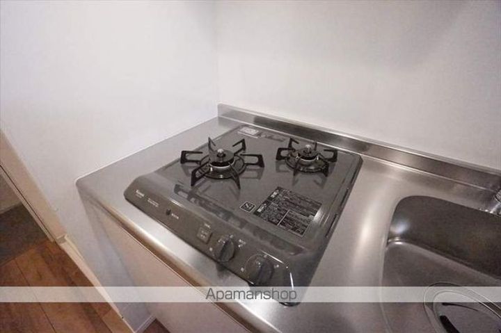パインテール千成の内装