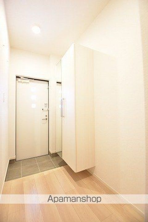 NゲートⅩⅧの玄関