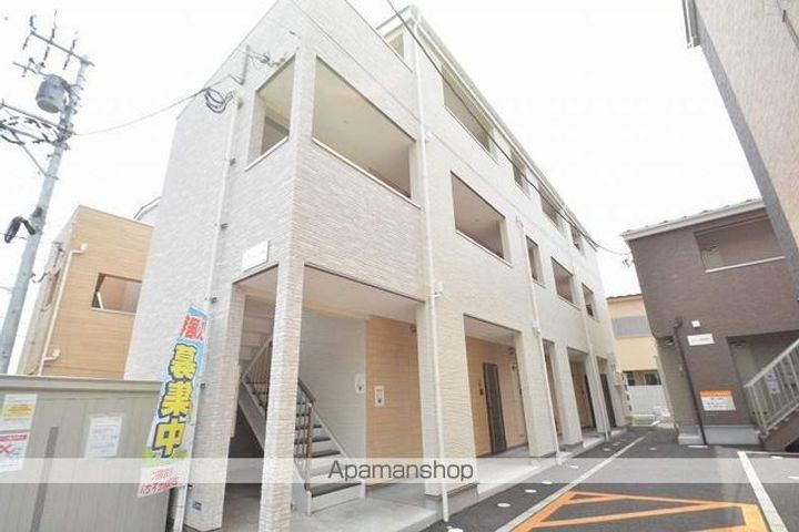 クレアフォーチュン連坊駅前の外観