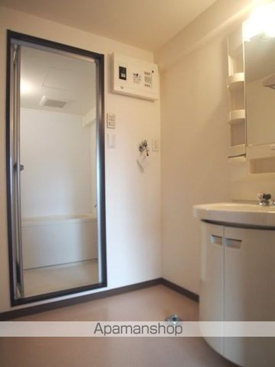 すかる梅満の内装