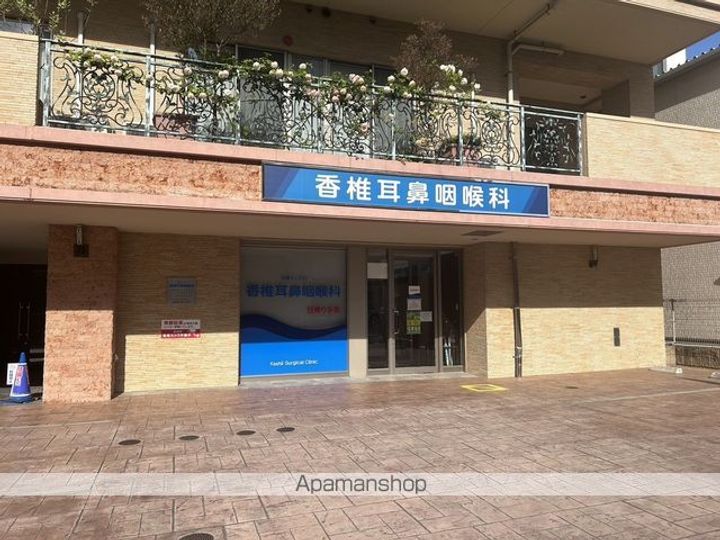 リベリュール903の周辺