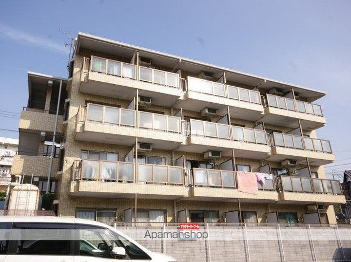 ステラ蛍池の外観