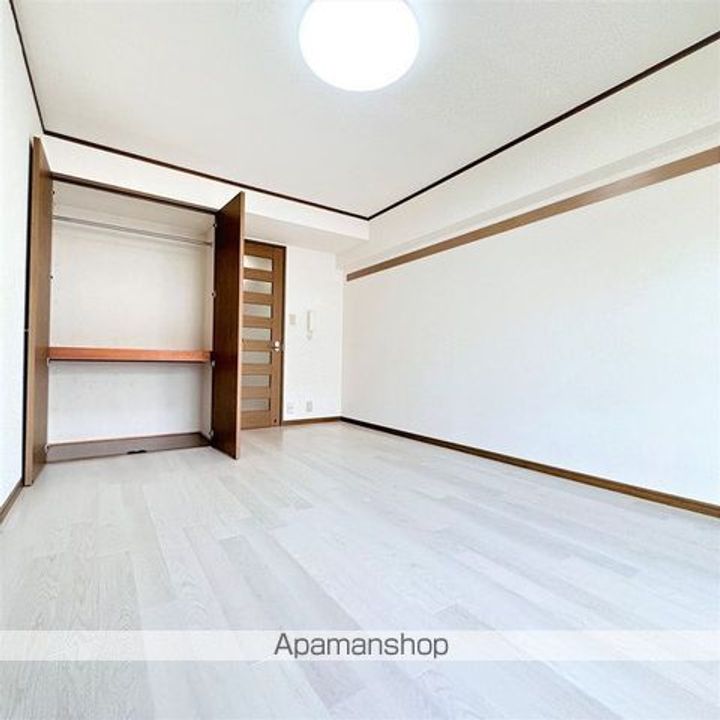 愛知県名古屋市守山区小幡南2丁目の賃貸マンションの内装