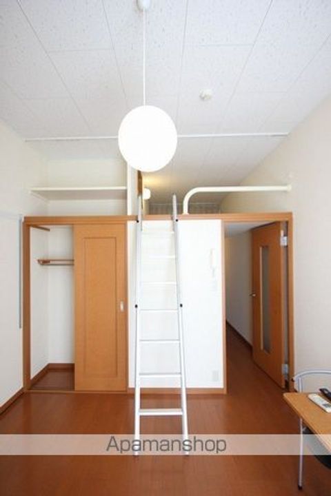 レオパレスフラワーハイツの内装