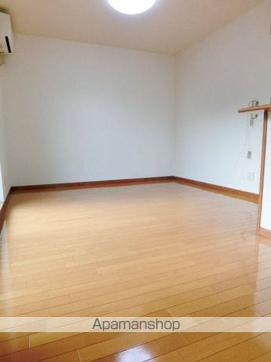 ヒラソールの内装