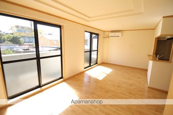 岐阜県可児市川合の賃貸アパートの居間