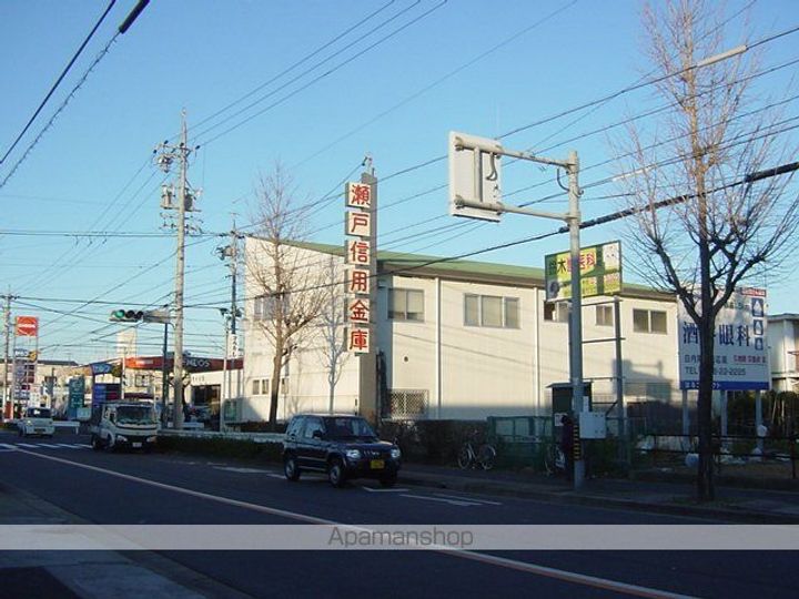 アルテリーベ202の周辺