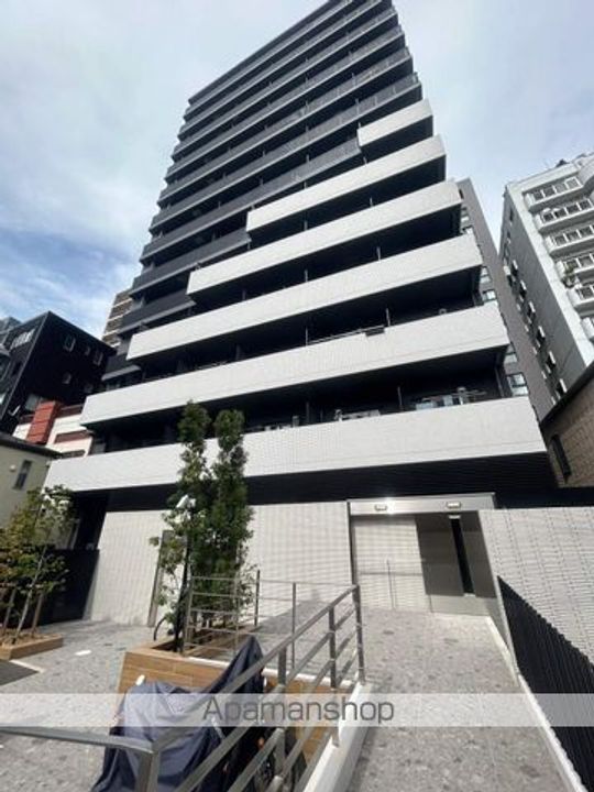 ルフォンプログレ四谷の外観