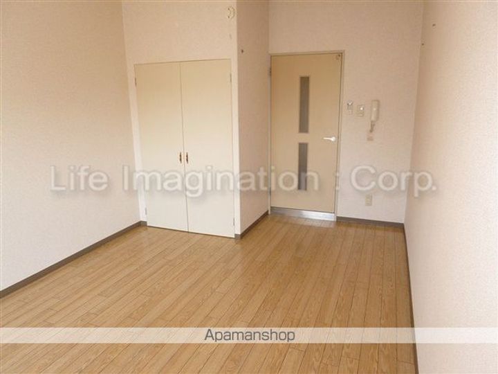 滋賀県草津市野路東5丁目の賃貸マンションの内装