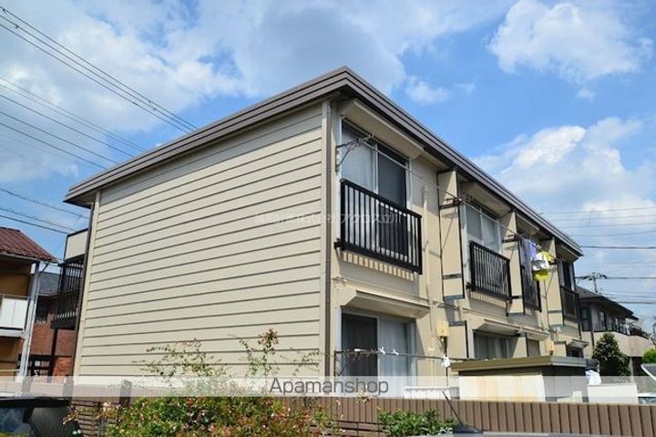 東京都練馬区上石神井1丁目の賃貸アパートの外観