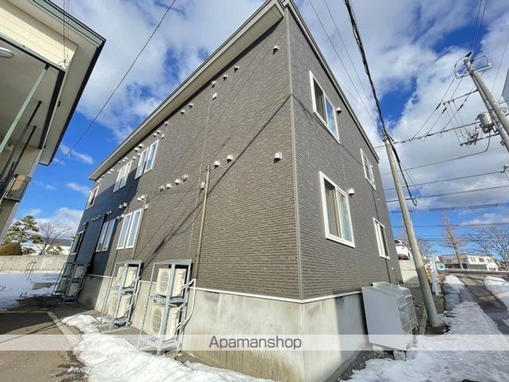 クリスタルタウン203の外観