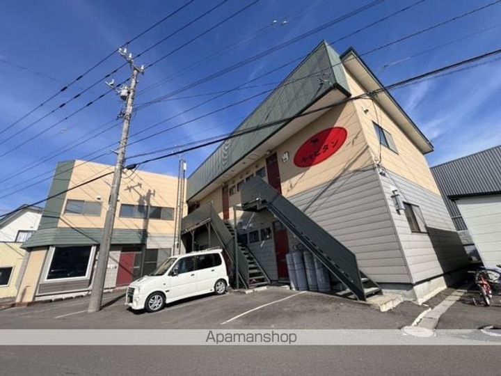 グリーンパークキャピタン8の外観