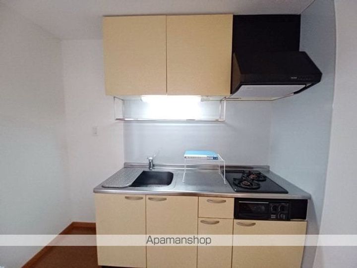 ファミーユ松原B棟N104のキッチン