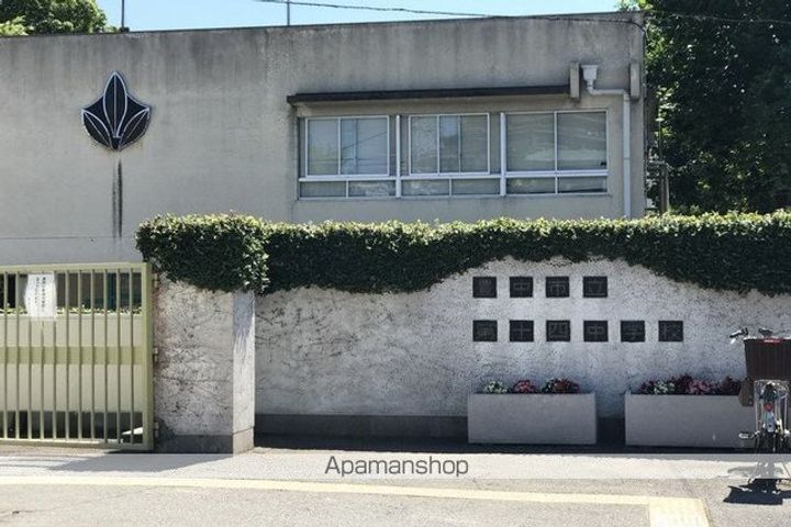 ピュアヒルズ北緑丘の周辺