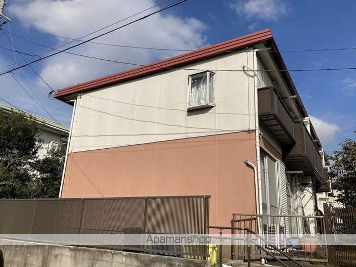 神奈川県藤沢市弥勒寺3丁目の賃貸アパートの外観